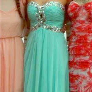 BEAUTIFUL sea-foam blue strapless PROM DRESS
